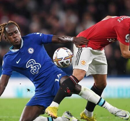 Man Utd hủy diệt Chelsea, giành vé dự Cúp C1