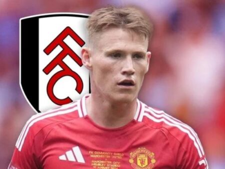 Man Utd “gặp khó” trong thương vụ McTominay